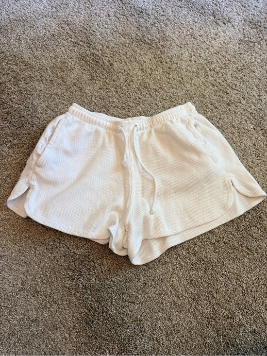 Brandy Melville Pants - Brandy Melville White Waffle Knit Drawstring Athletic Shorts